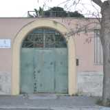 Santo Spirito: corso Umberto I n. 57. Qui il Comune ha assegnato la storica villa Artemisia alla cooperativa sociale Caps (Centro Aiuti Psico-sociale). Ma la villa � abbandonata